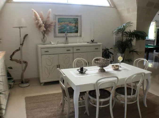 Masseria Incantamento Bouganville * Latiano